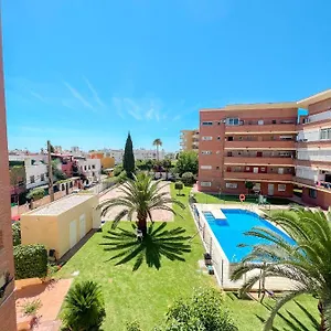 beautiful-loft-playamar-pool-and-beach.1costadelsol.com/